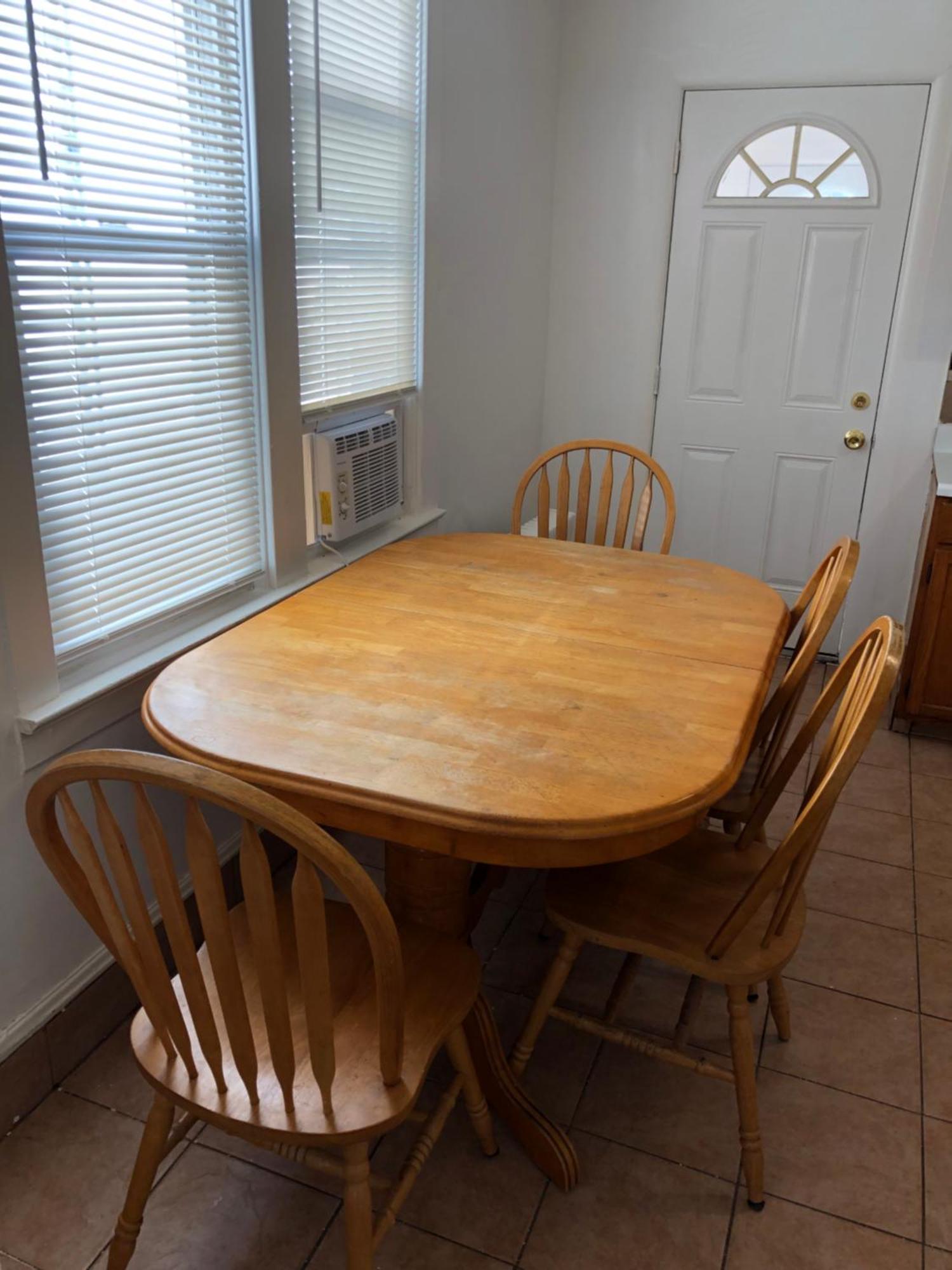 Private 2 Bedroom And 1 Bathroom House In A Quiet Area And Convenient To Nyc Bus And Train Пърт Амбой Екстериор снимка